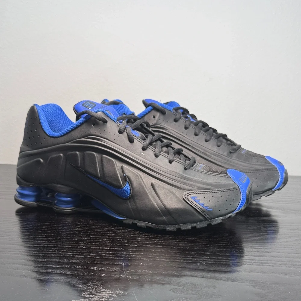 Nike Shox R4 - Picture 3 of 6